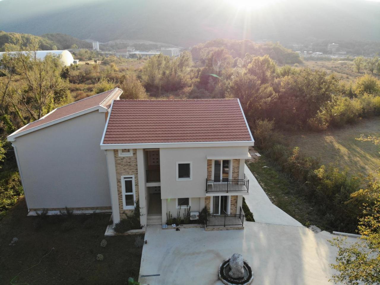 Apartment Vrutak Kotor Luaran gambar