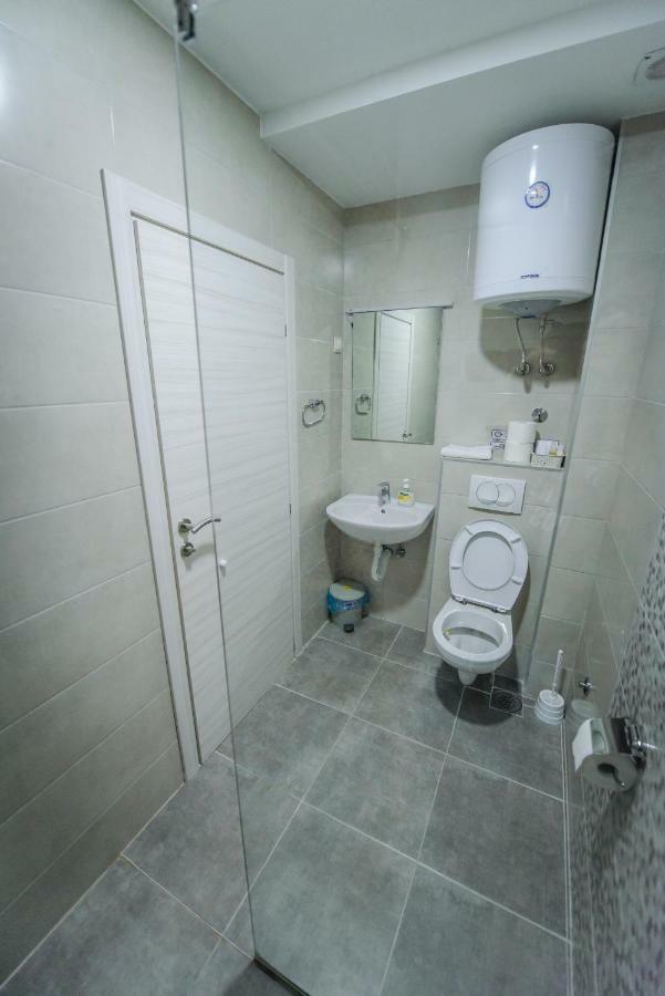 Apartment Vrutak Kotor Luaran gambar