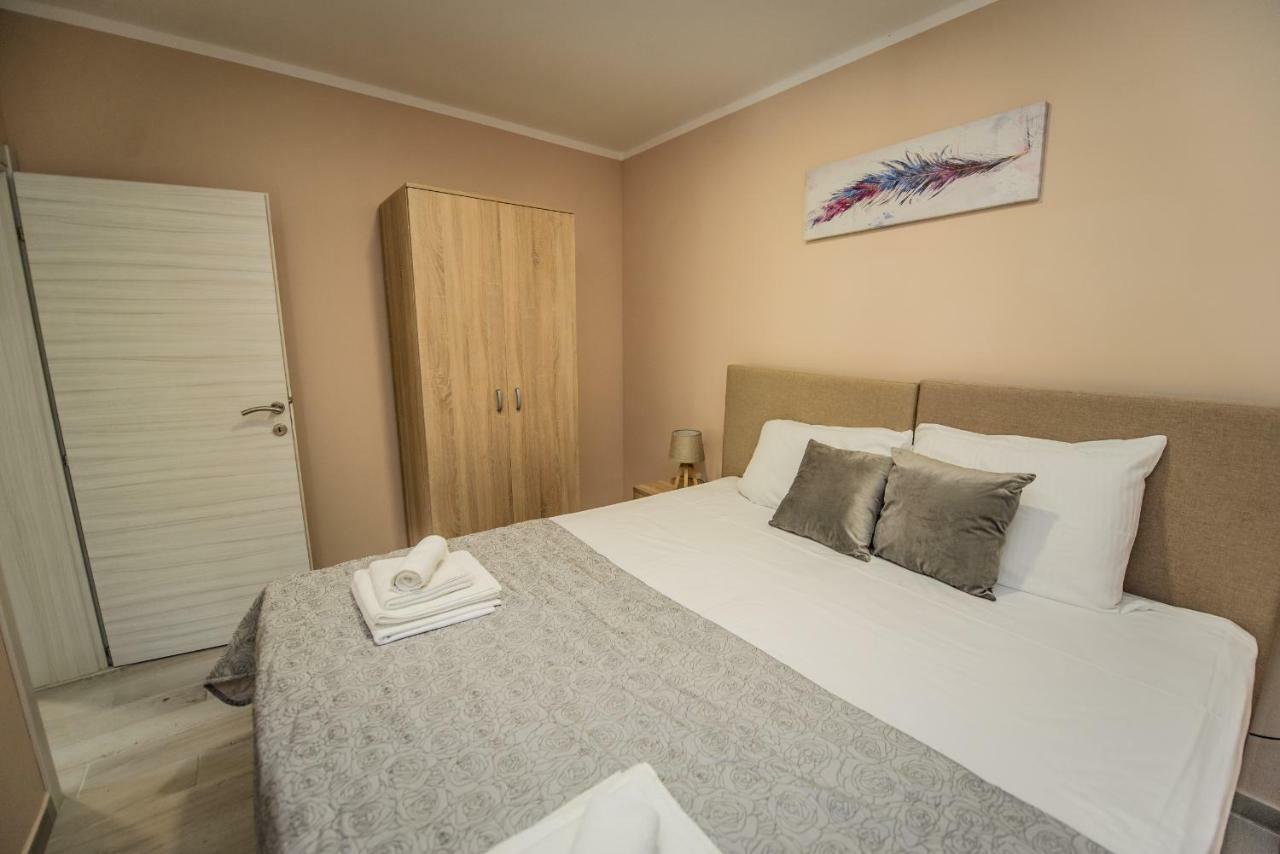 Apartment Vrutak Kotor Luaran gambar
