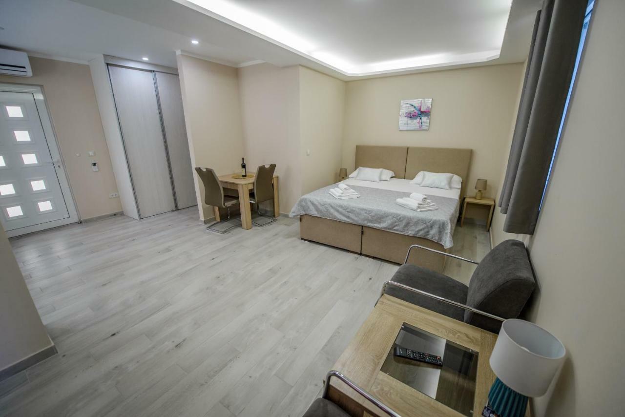 Apartment Vrutak Kotor Luaran gambar